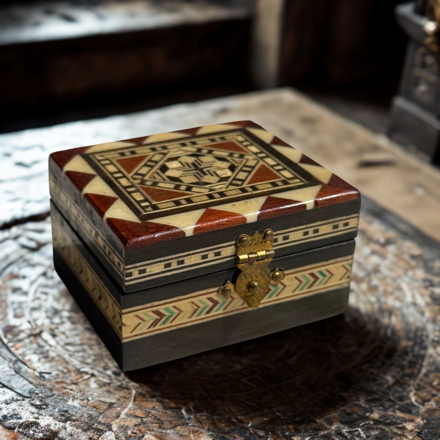 Handcrafted Marquetry Trinket Box Syrian Mosaic Inlay Jewelry or Keepsake Box Vintage Middle Eastern Decor