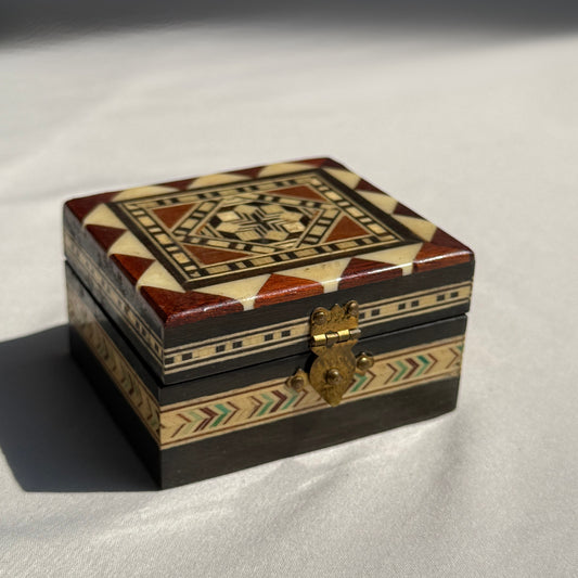 Handcrafted Marquetry Trinket Box Syrian Mosaic Inlay Jewelry or Keepsake Box Vintage Middle Eastern Decor